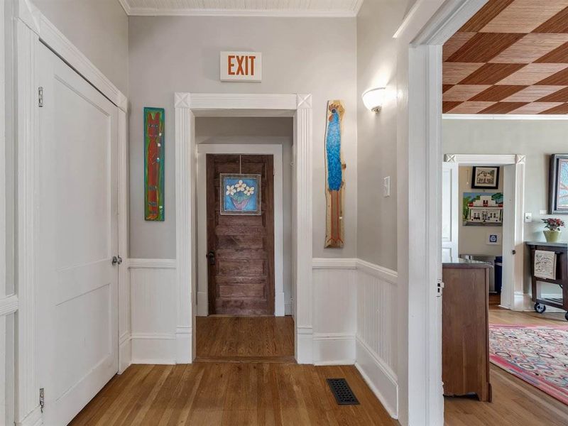 76 West St, Pittsboro, NC 27312
