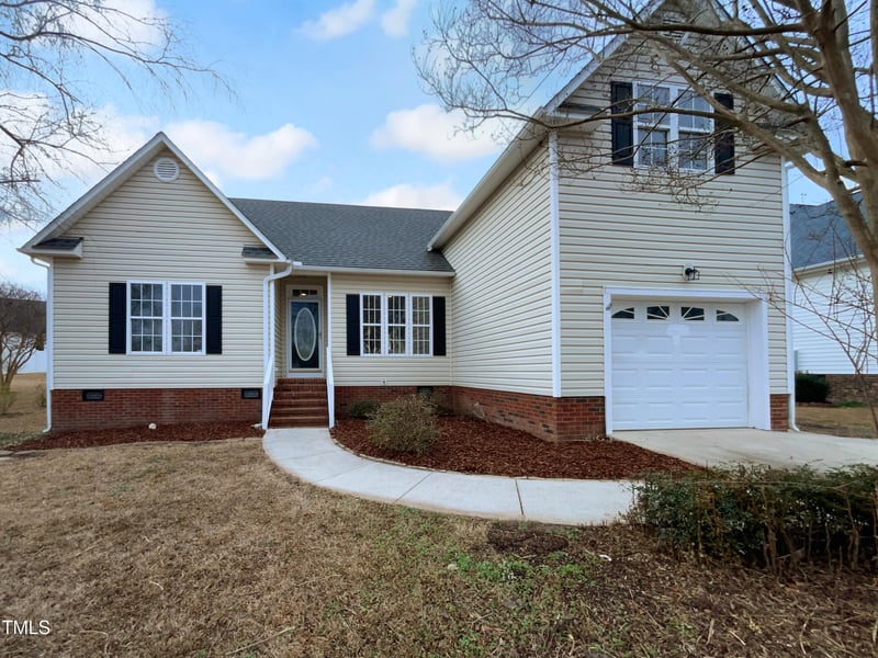 76 Whetstone Dr, Angier, NC 27501