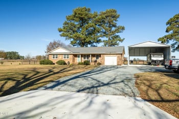 760 Eugene Jernigan Rd, Dunn, NC 28334