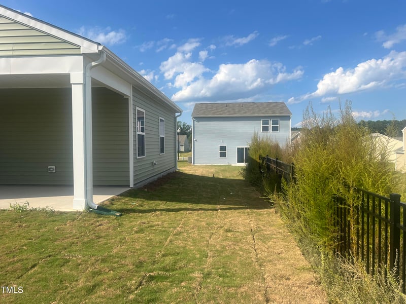 760 Shepard Rock Dr, Zebulon, NC 27597