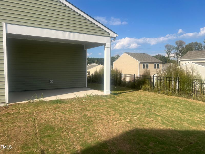 760 Shepard Rock Dr, Zebulon, NC 27597