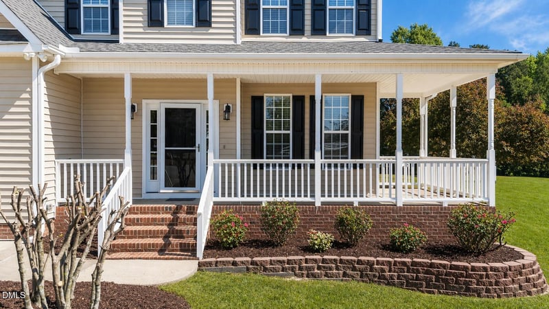 7601 Eagle Chase Dr, Willow Springs, NC 27592