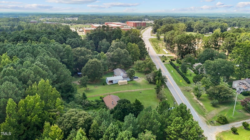 7601 Humie Olive Rd, Apex, NC 27502