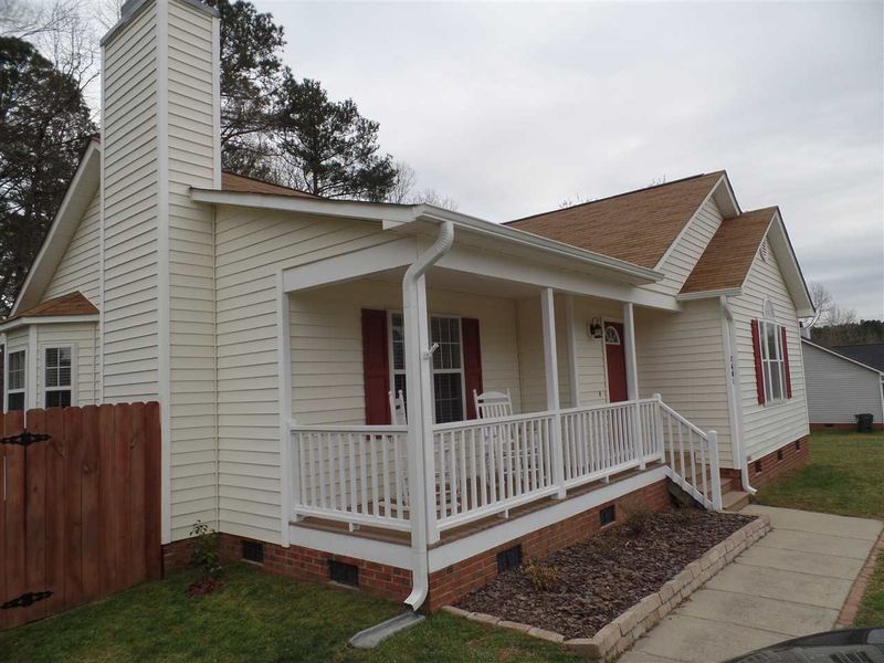 7601 Mystic Ct, Raleigh, NC 27603