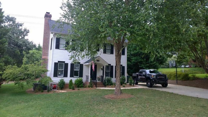 7601 Pebblestone Ct, Raleigh, NC 27613