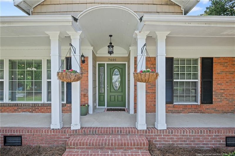 7601 Siple Ave, Fayetteville, NC 28304