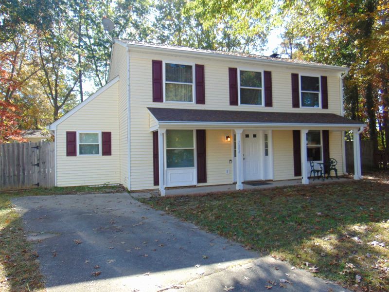7604 Coppersmith Ct, Raleigh, NC 27615