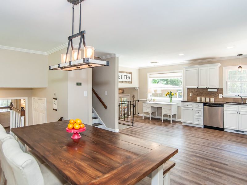 7605 Elliott Dr, Raleigh, NC 27613