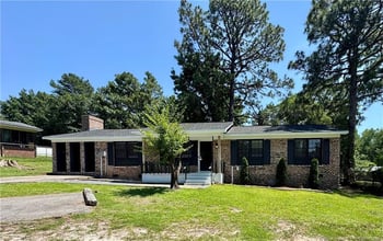 7605 Jennings Ln, Fayetteville, NC 28303