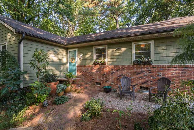 7605 Rambeau Cir, Raleigh, NC 27613