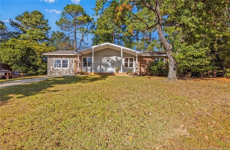 7606 Audrey Ct, Fayetteville, NC 28303