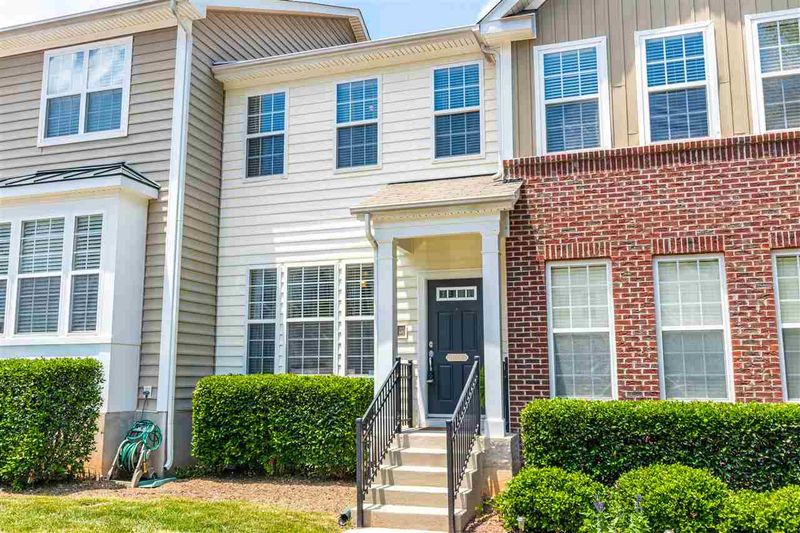 7606 Satinwing Ln, Raleigh, NC 27617