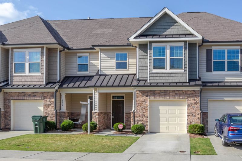 7606 Weathered Oak Way, Raleigh, NC 27616