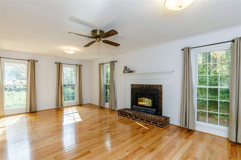 7608 Eason Cir, Raleigh, NC 27613