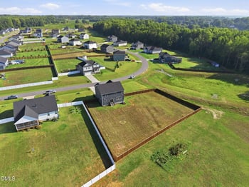 7608 Redwood Ridge Way, Willow Springs, NC 27592