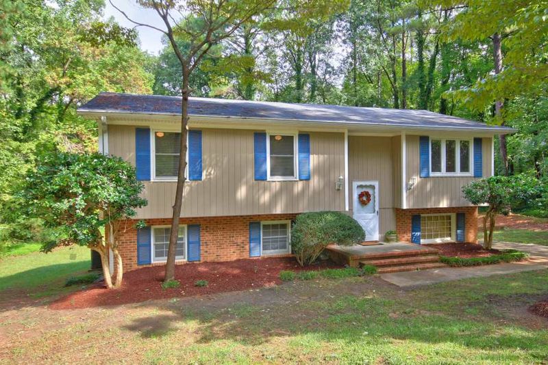 7609 Rambeau Cir, Raleigh, NC 27613