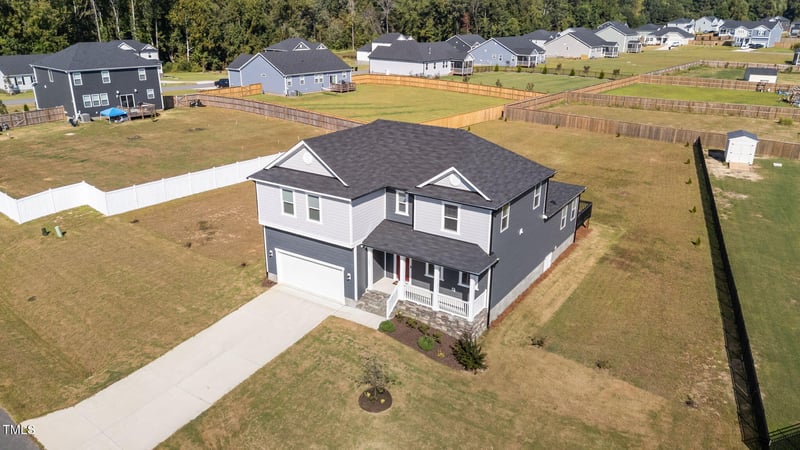 7609 Redwoood Ridge Way, Willow Springs, NC 27592