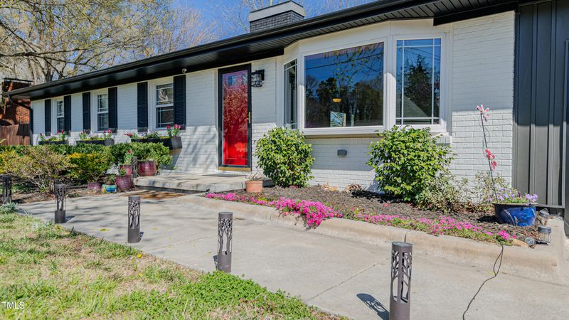 761 S Eighth St, Mebane, NC 27302