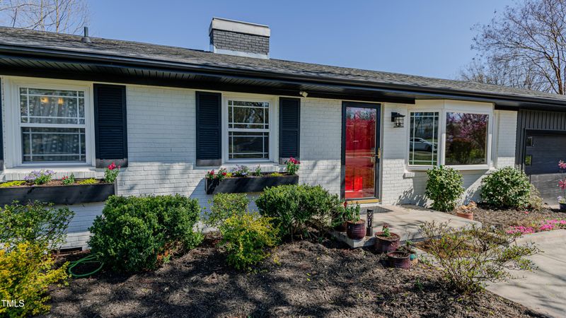 761 S Eighth St, Mebane, NC 27302