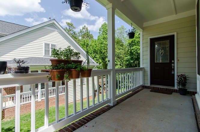7611 Astoria Pl, Raleigh, NC 27612