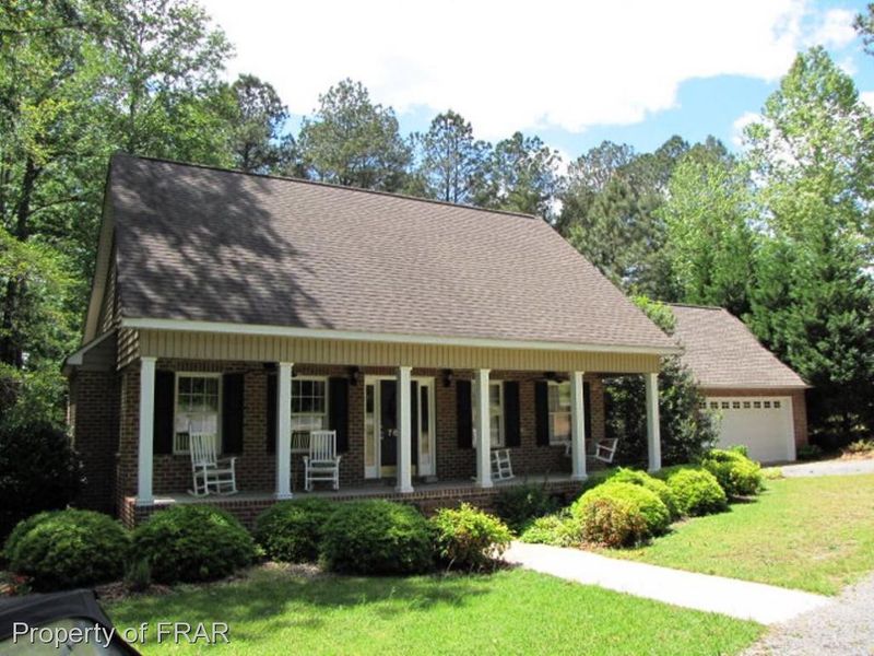 7613 Mourning Dove Dr, Sanford, NC 27332