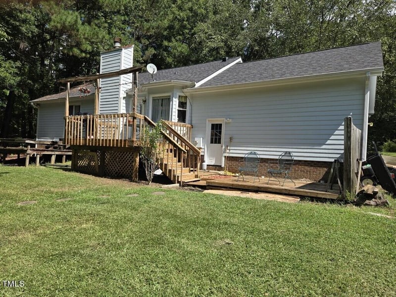 7613 Secluded Acres Rd, Apex, NC 27523