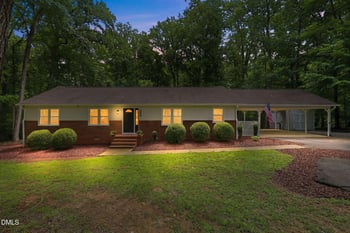 7614 Fawnbrook Dr, Hillsborough, NC 27278