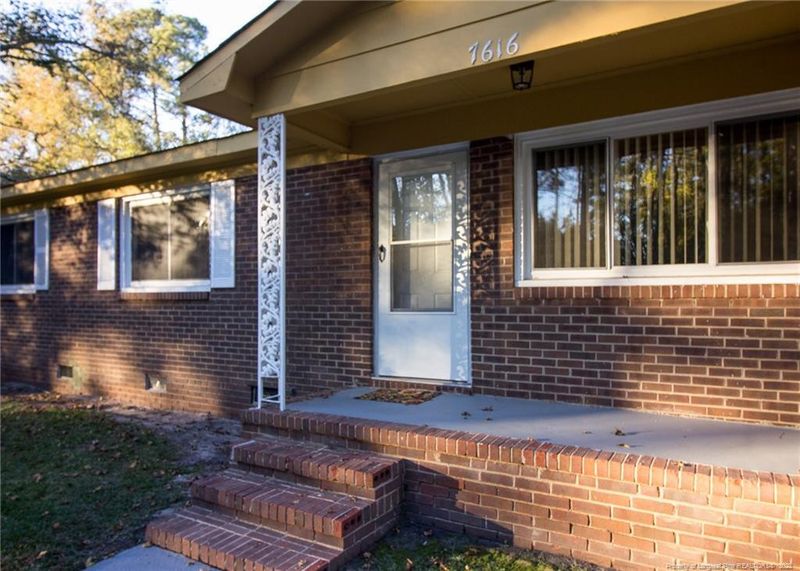 7616 Southgate Rd, Fayetteville, NC 28314
