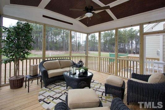 7616 Stonehenge Farm Ln, Raleigh, NC 27613