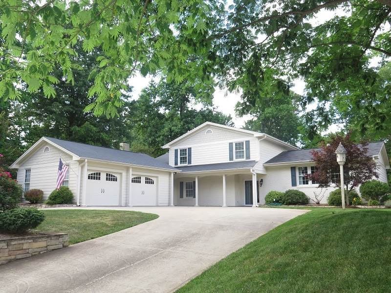 7617 Harps Mill Rd, Raleigh, NC 27615