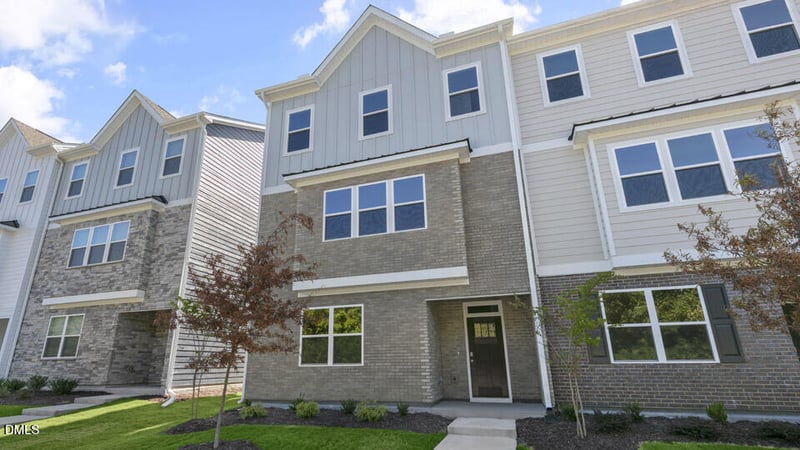 762 Dorset Stream Dr, Fuquay Varina, NC 27526