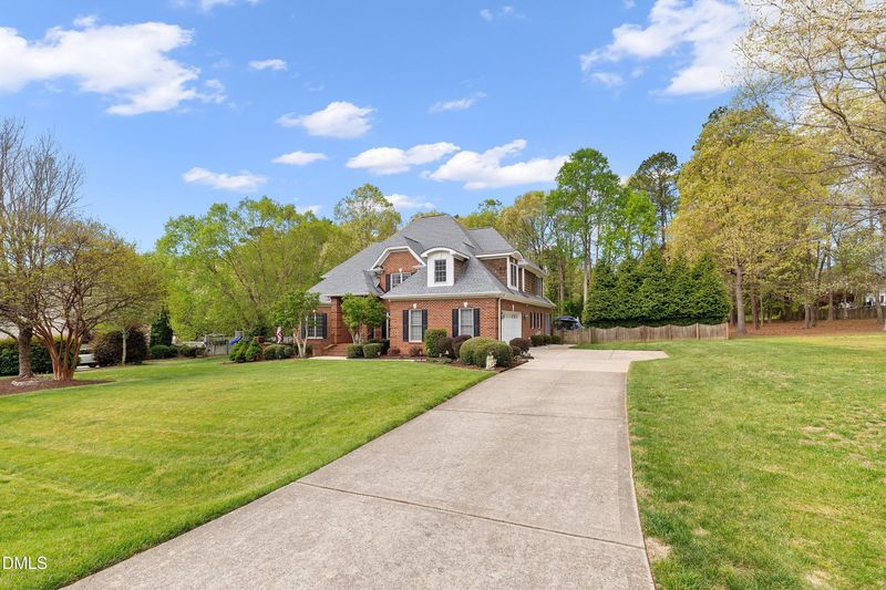 7621 Kensington Manor Ln, Wake Forest, NC 27587