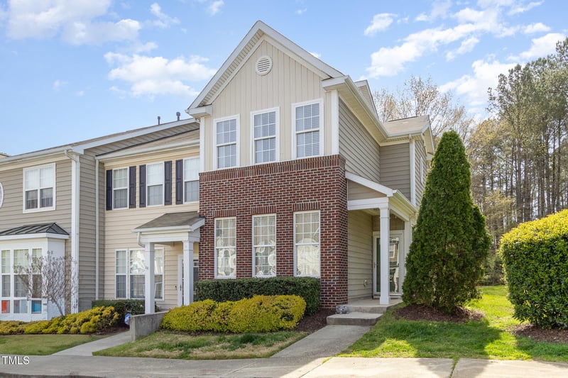 7621 Satinwing Ln, Raleigh, NC 27617