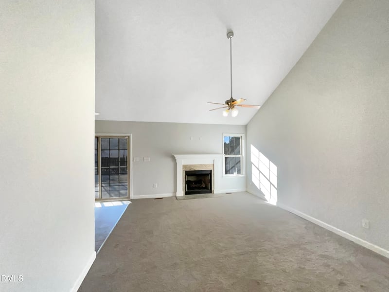 7623 Sable Dr, Fayetteville, NC 28303