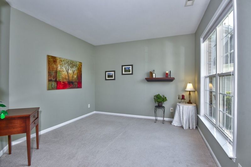 7624 Derek Dr, Raleigh, NC 27613