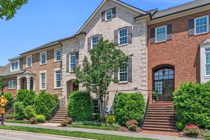 7624 Mccrimmon Pw, Cary, NC 27519