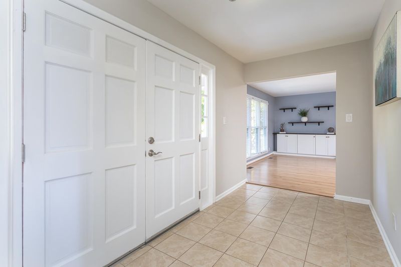 7624 Valview St, Raleigh, NC 27613