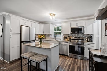 7628 Valview St, Raleigh, NC 27613