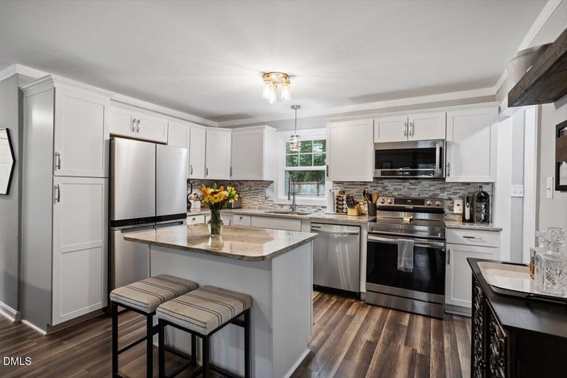 7628 Valview St, Raleigh, NC 27613