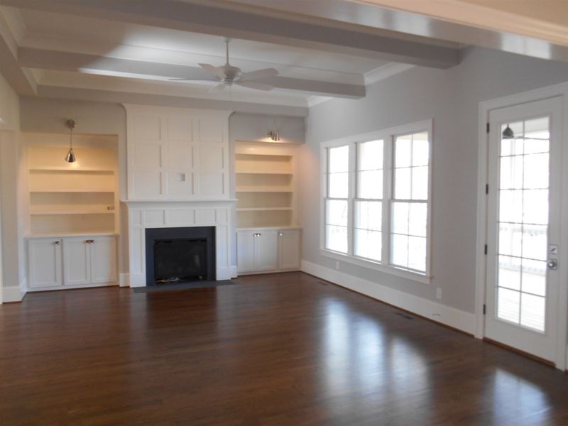 7629 Ballard Hill Ln, Cary, NC 27519