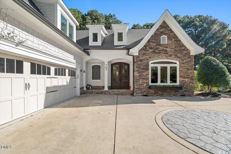 763 Heritage Arbor Dr, Wake Forest, NC 27587