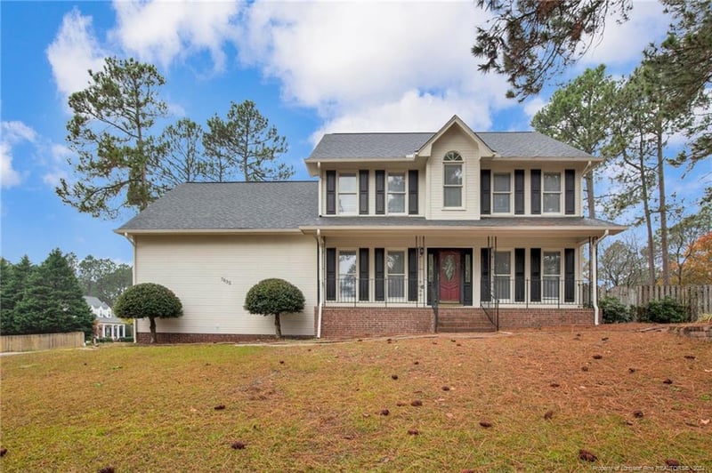 7635 Trappers Rd, Fayetteville, NC 28311