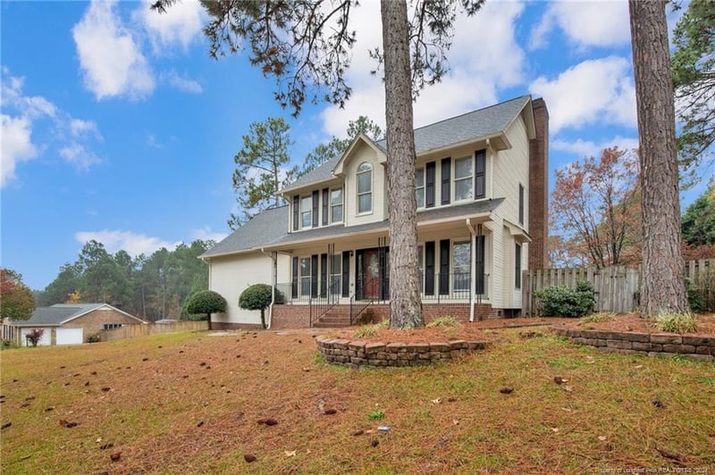 7635 Trappers Rd, Fayetteville, NC 28311