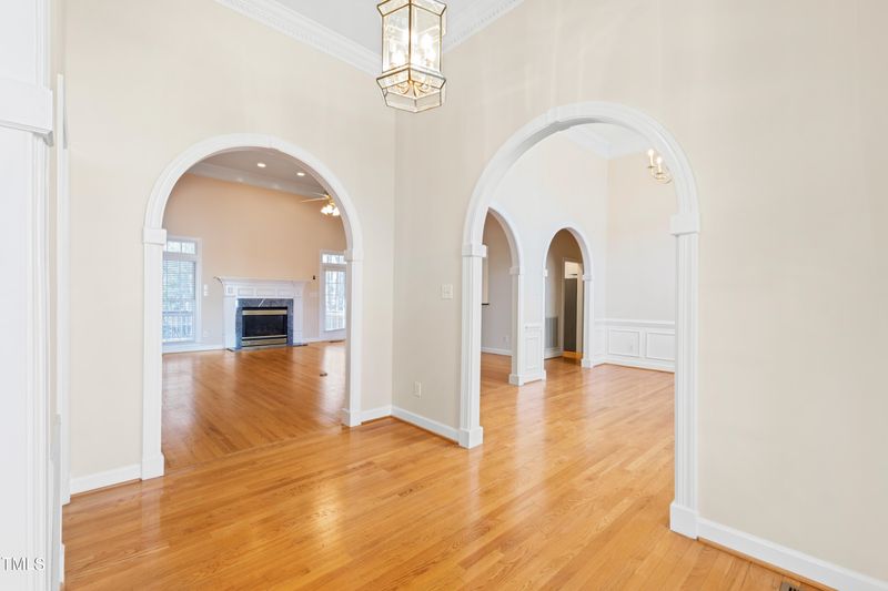 7637 Wilderness Rd, Raleigh, NC 27613