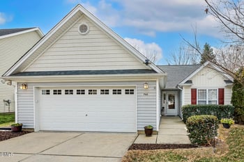 764 Cabin Branch Dr, Fuquay Varina, NC 27526