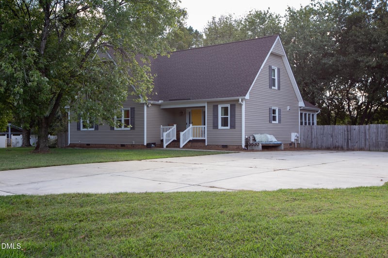 764 Corbett Rd, Clayton, NC 27520