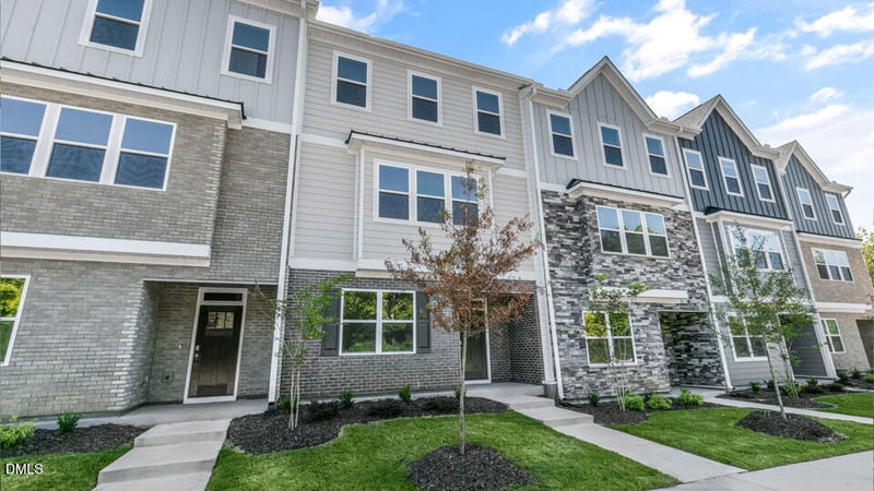 764 Dorset Stream Dr, Fuquay Varina, NC 27526