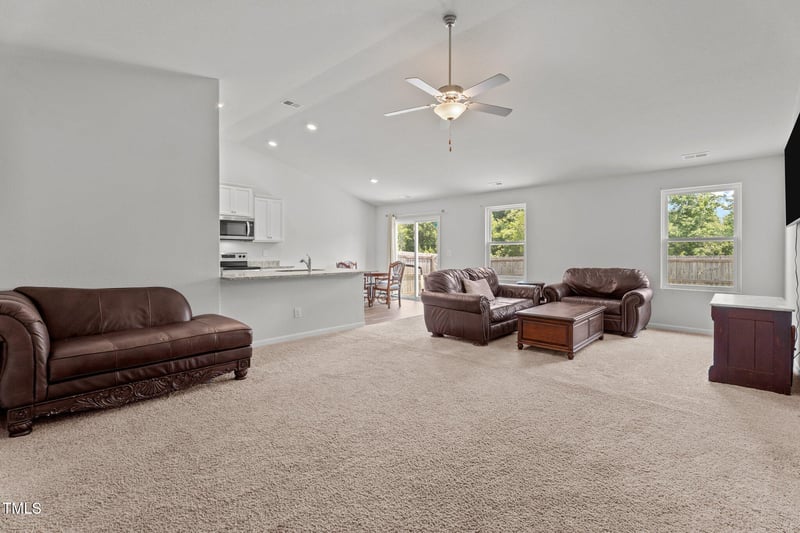 764 Frosty Way, Zebulon, NC 27597