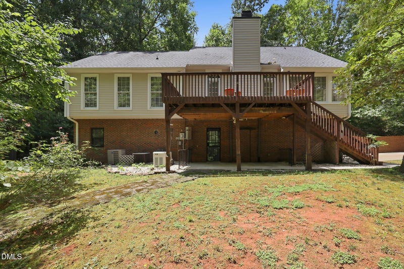 764 Indian Valley Dr, Burlington, NC 27217