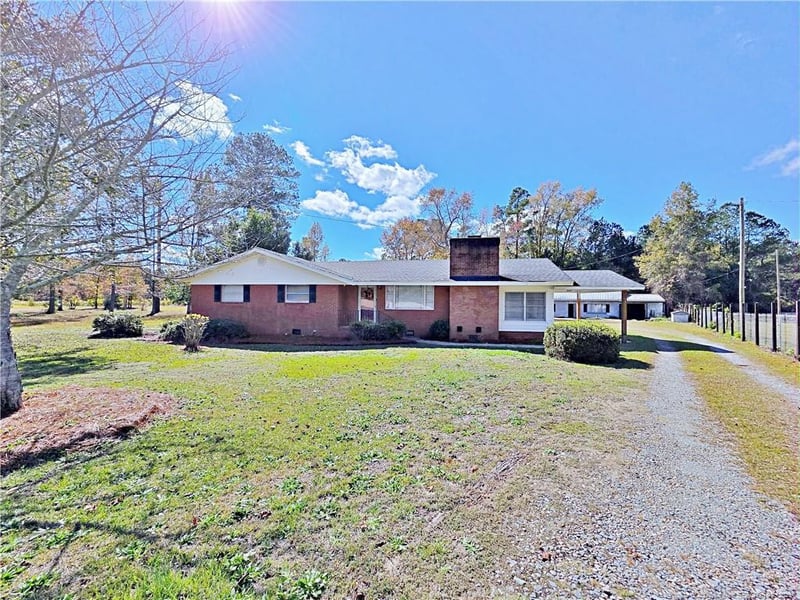 764 Old Vander Rd, Fayetteville, NC 28312